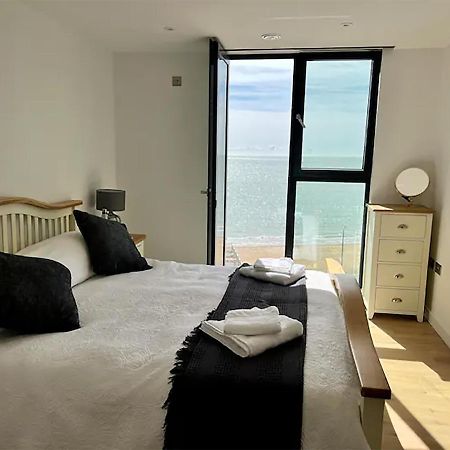 Sohot Stays Royal Sands Seaview Apt Free Parking Sleeps 4 拉姆斯盖特 外观 照片
