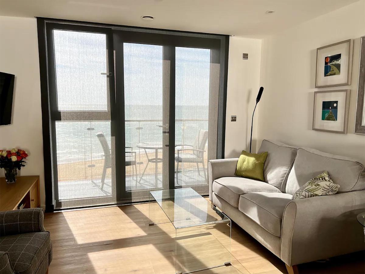Sohot Stays Royal Sands Seaview Apt Free Parking Sleeps 4 拉姆斯盖特 外观 照片