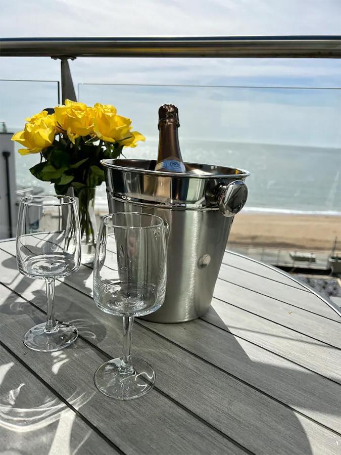 Sohot Stays Royal Sands Seaview Apt Free Parking Sleeps 4 拉姆斯盖特 外观 照片